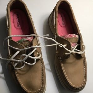 Women’s Sperry top sliders boat shoes